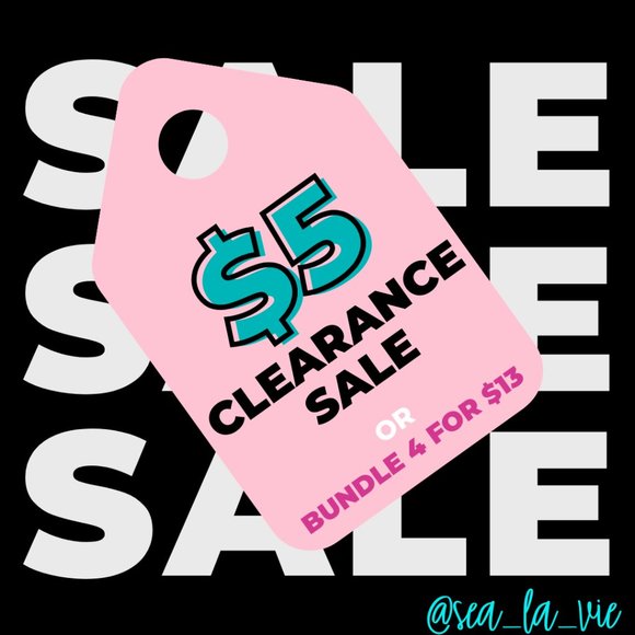 $5 CLEARANCE! Merona Keyhole Ring Sweetheart One-Piece Swimsuit - Picture 2 of 6